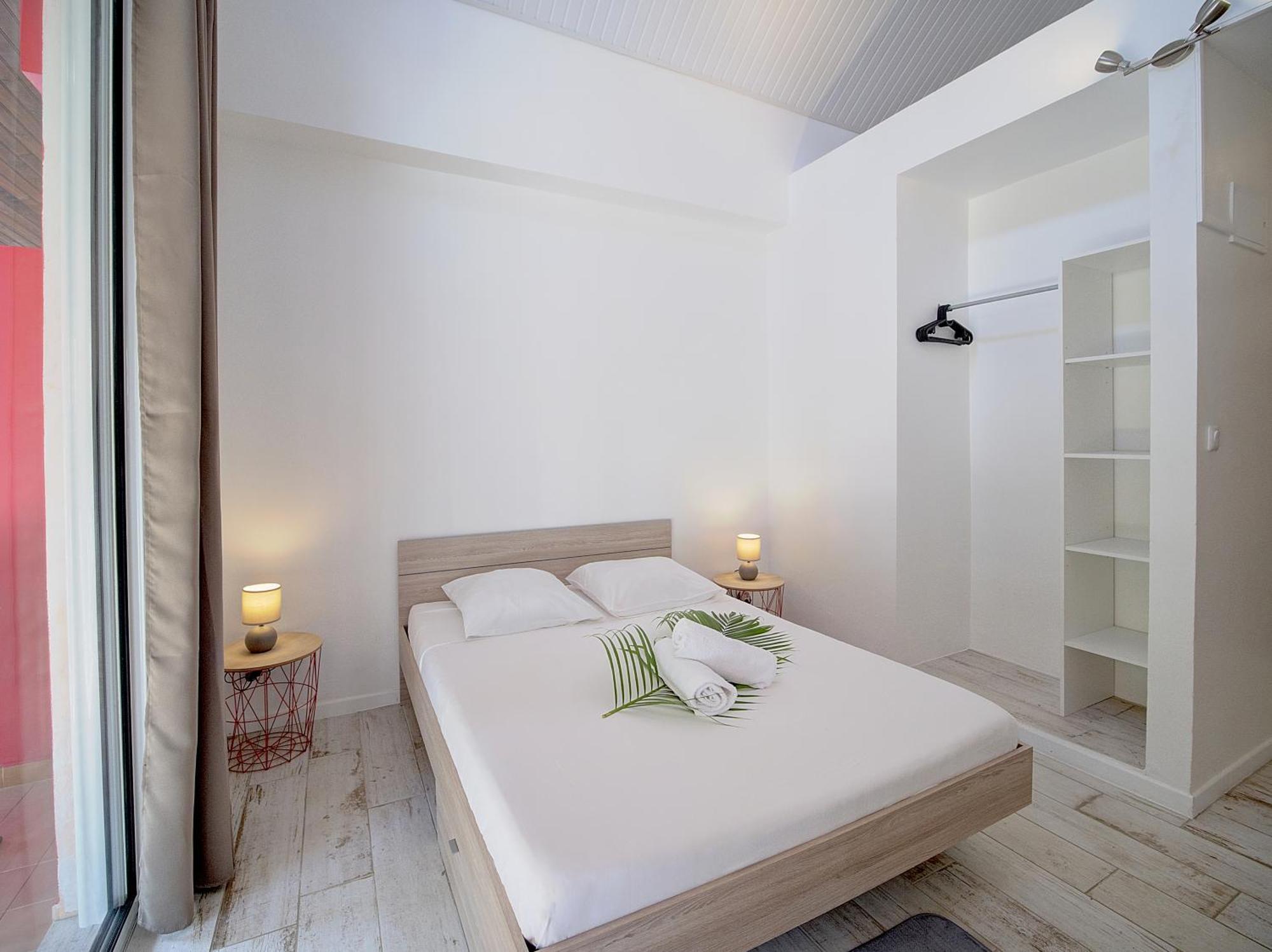 Résidence Ti'Kéol - Appartements avec terrasse 2 à 4 personnes, piscine Sainte-Anne Exterior foto